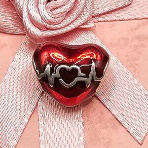 Sterling Silver 925 Red Heart with Mom in the Middle Charm